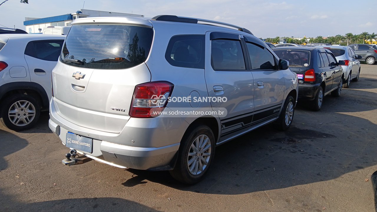 Chevrolet Spin 1.8l AT LT - 2015/2016 — foto 4 de 11