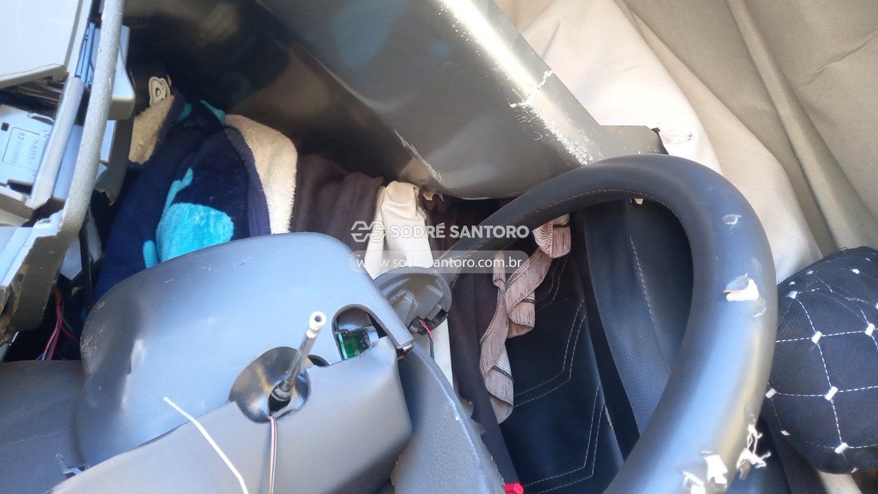 Volvo VM 290 6x2 R - 2023/2024 — foto 8 de 12
