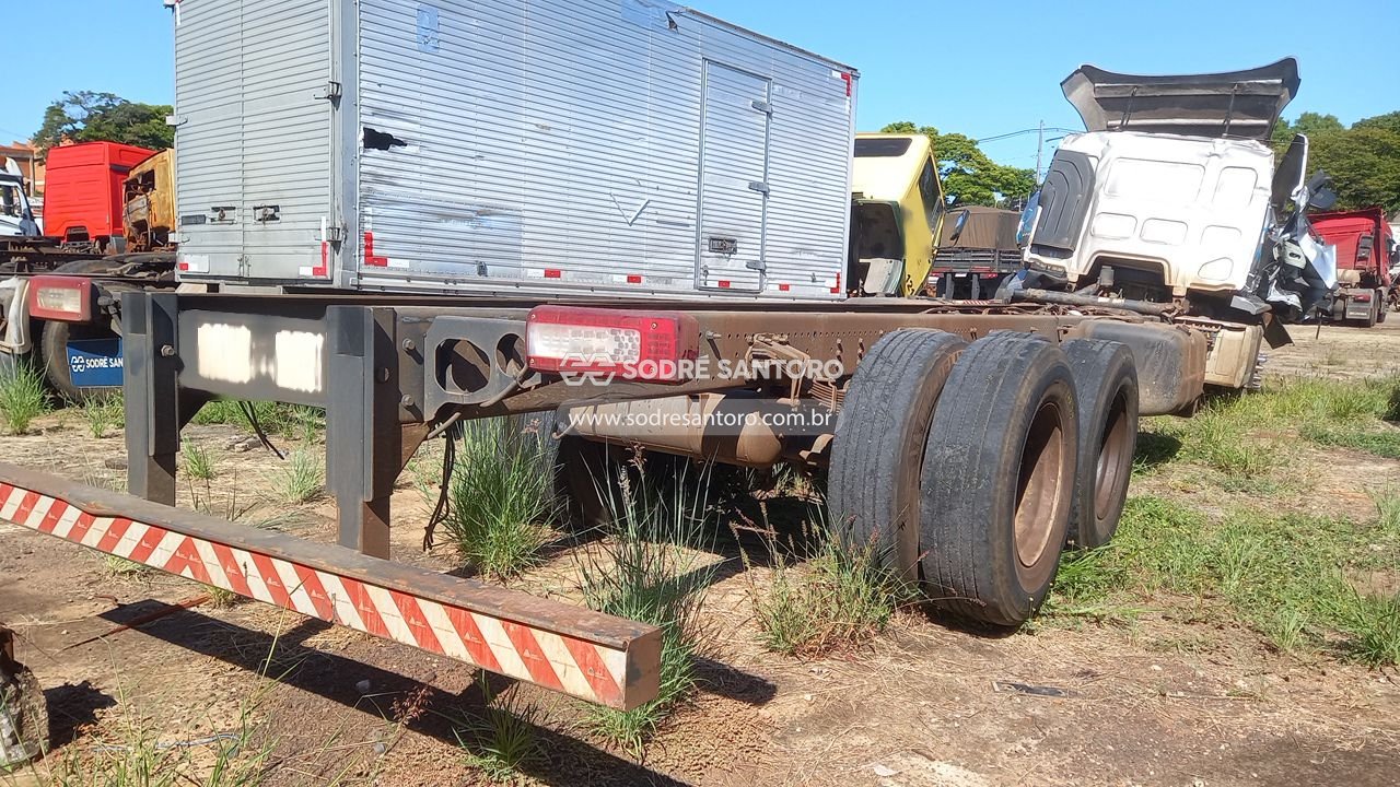 Volvo VM 290 6x2 R - 2023/2024 — foto 4 de 12