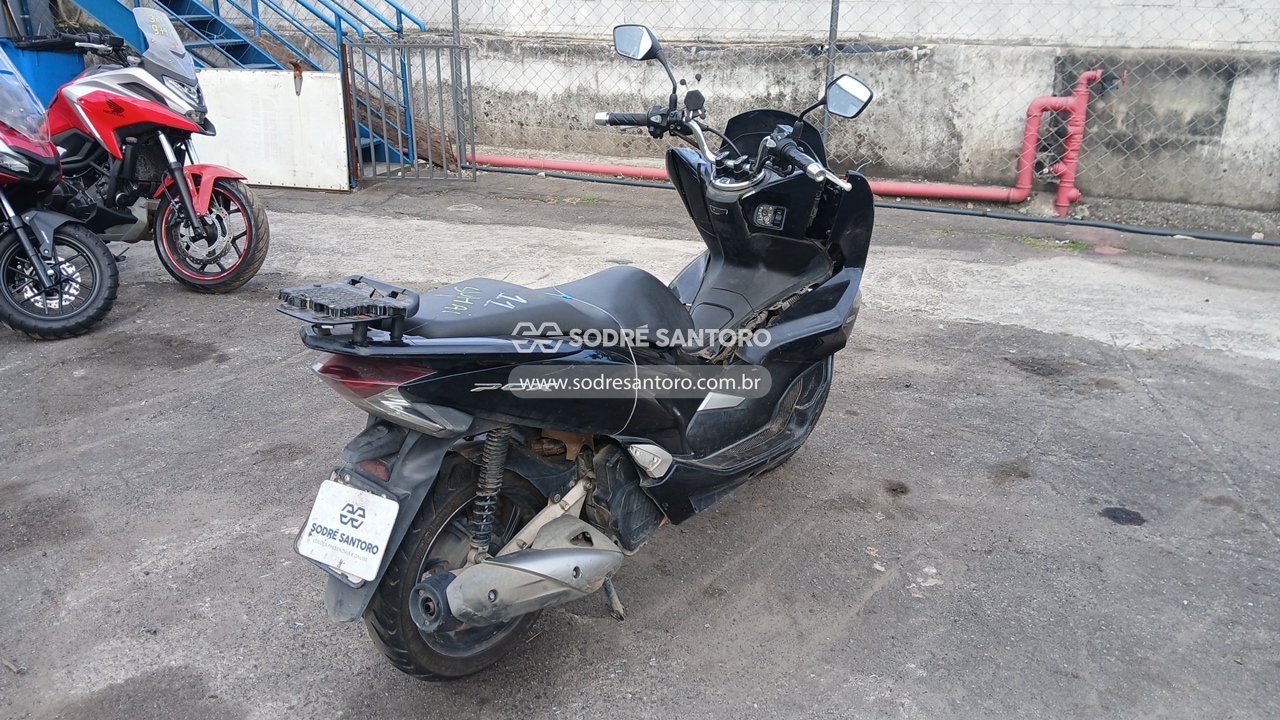 Honda Pcx 150 - 2019/2019 — foto 4 de 9