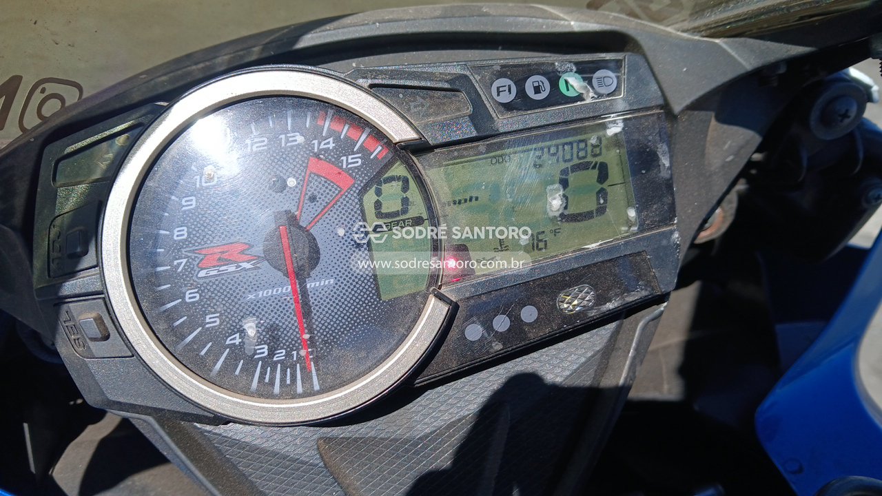 Suzuki Gsx-r 1000 - 2013/2013 — foto 7 de 10