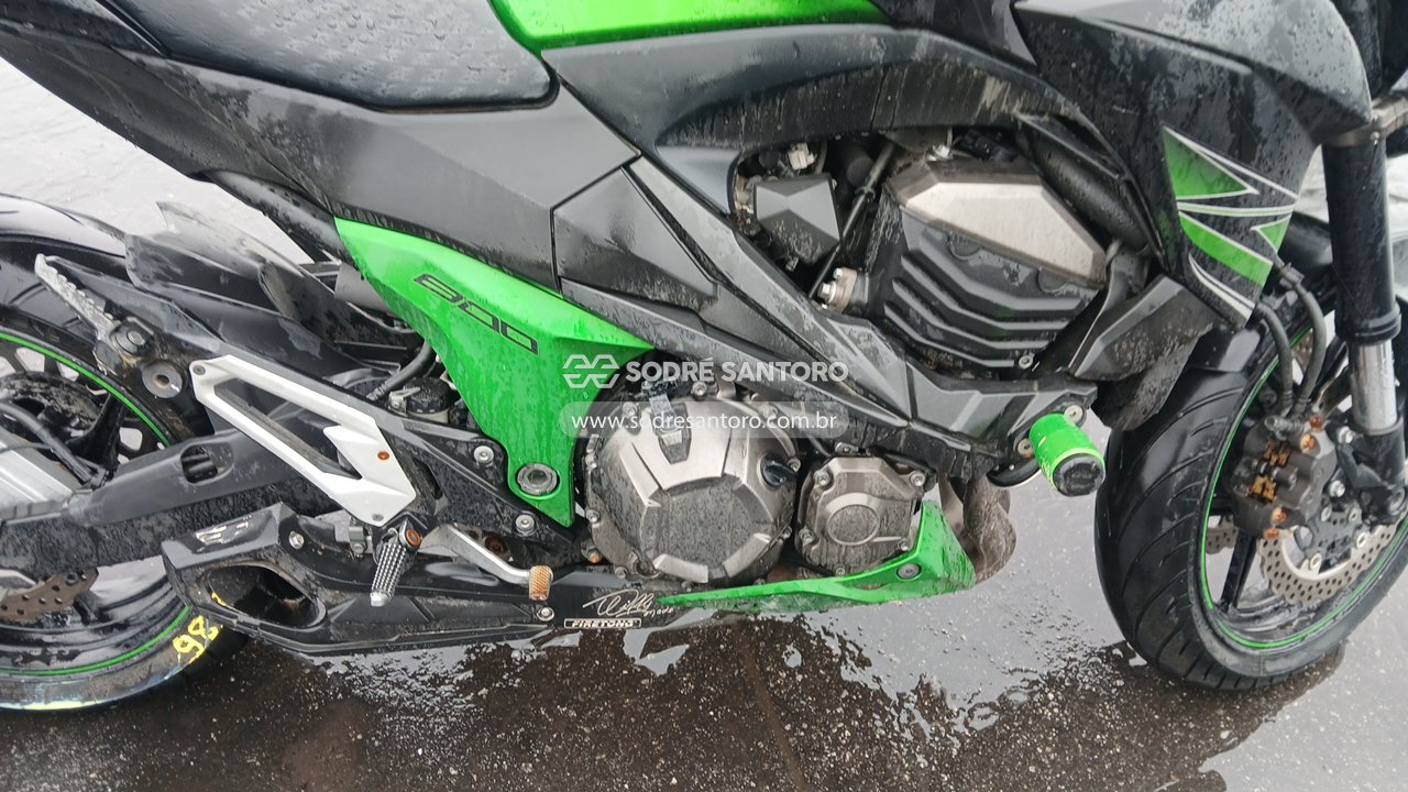 Kawasaki Z800 - 2013/2014 — foto 5 de 9