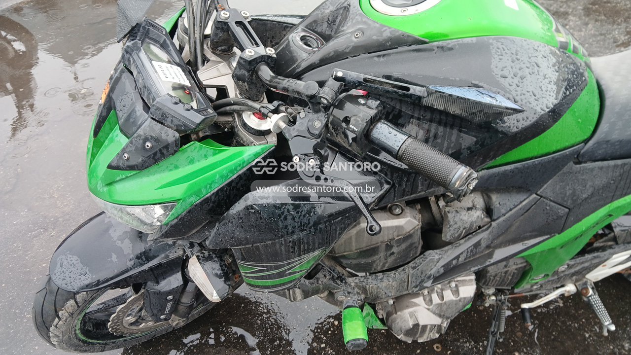 Kawasaki Z800 - 2013/2014 — foto 9 de 9