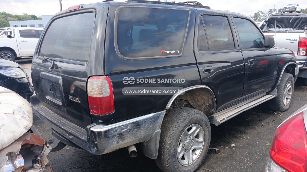 Toyota Hilux Sw4 - 1998/1999 — foto 4 de 12