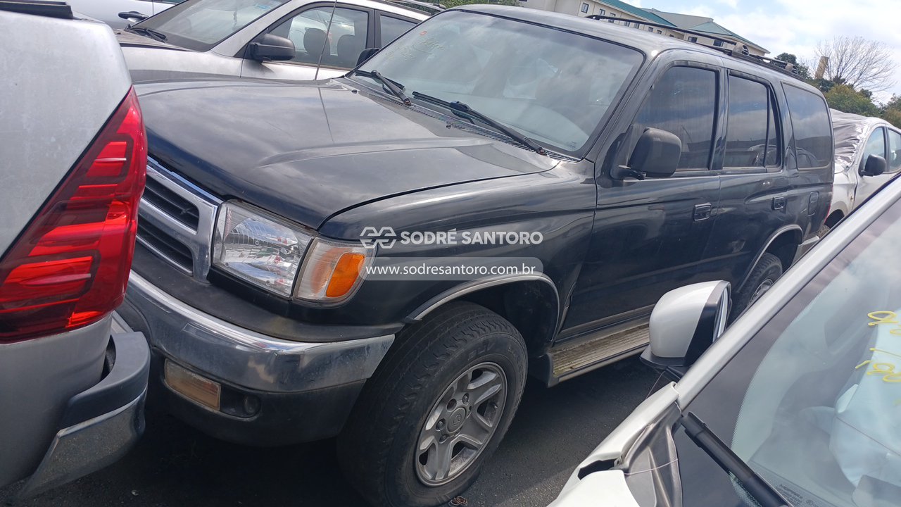 Toyota Hilux Sw4 - 1998/1999 — foto 3 de 12