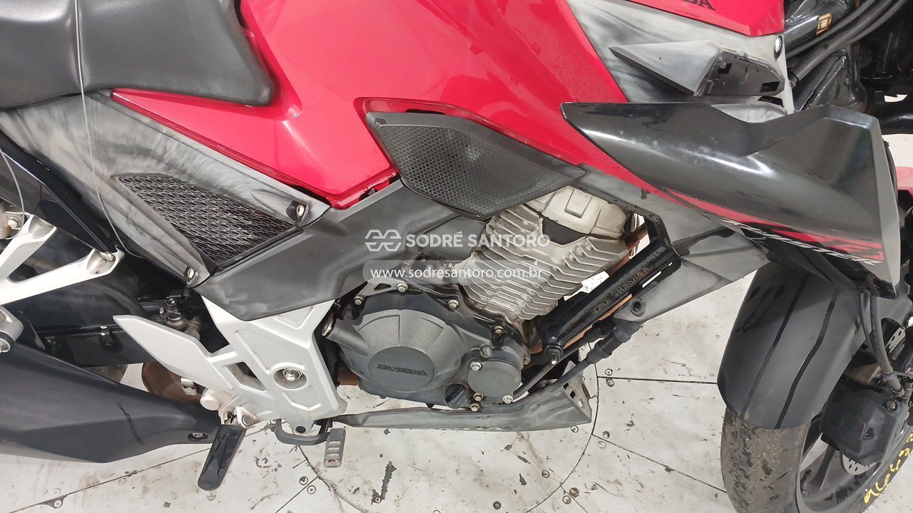 Honda CB 300f Twister Abs - 2024/2024 — foto 5 de 12