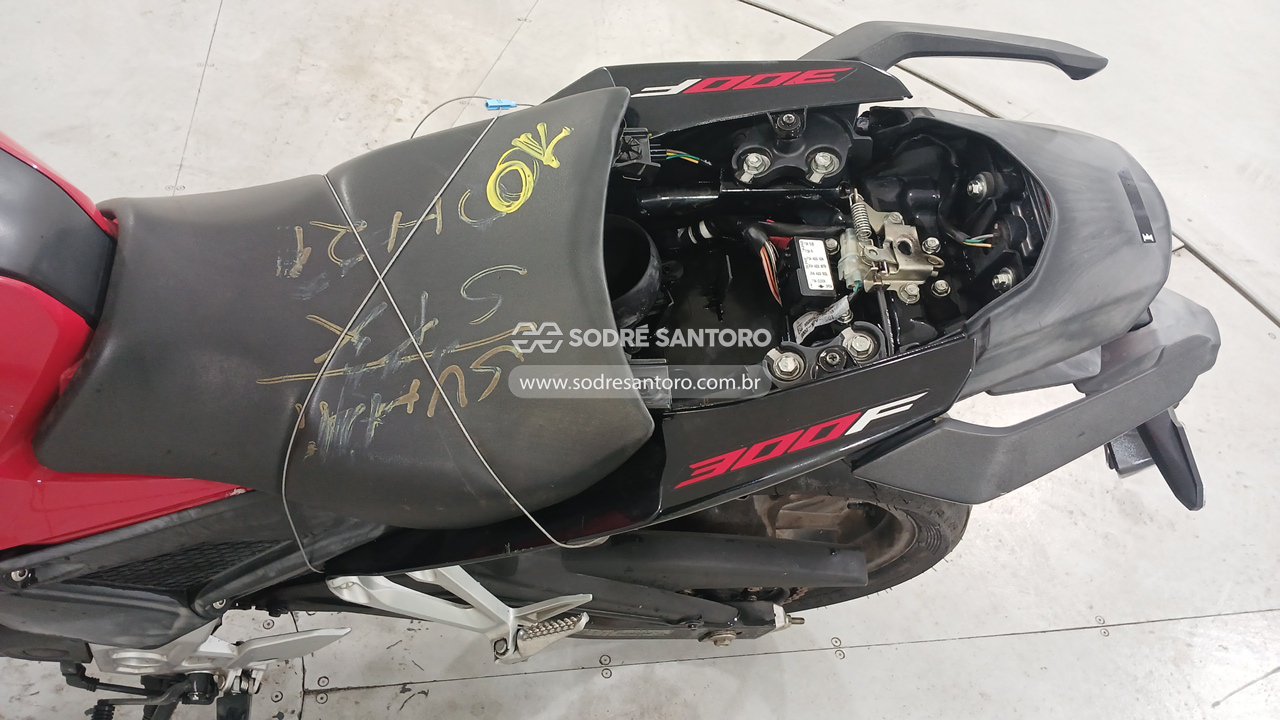 Honda CB 300f Twister Abs - 2024/2024 — foto 10 de 12