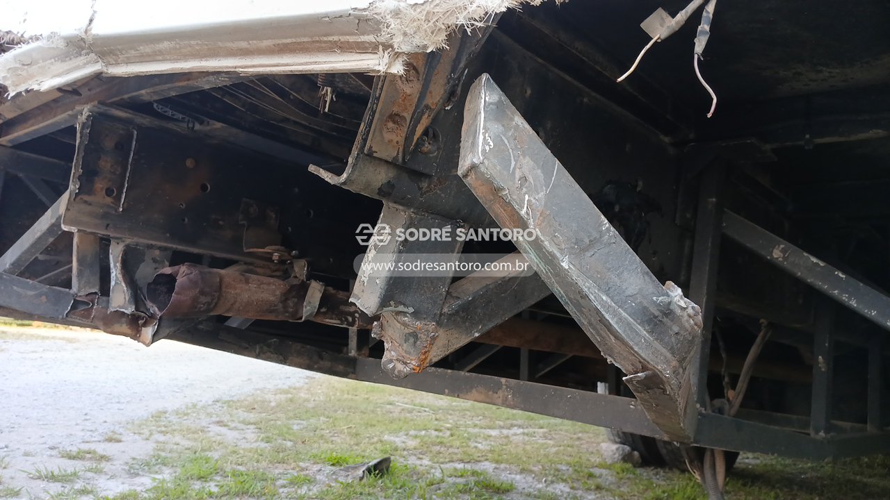 Volkswagen Comil Svelto U - 2012/2013 — foto 11 de 12
