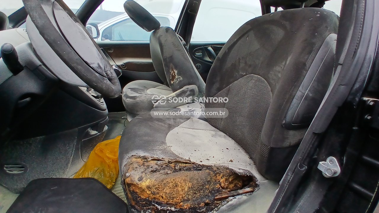 Citroen Picasso - 2011/2011 — foto 8 de 12