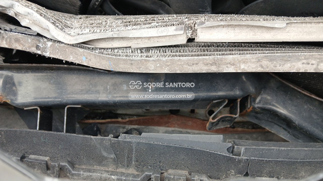 Nissan March 10s Flex - 2012/2013 — foto 12 de 12