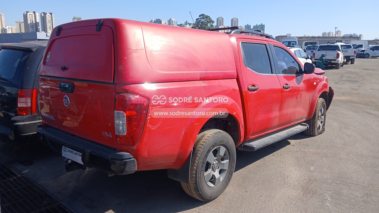 Nissan Frontier Atk X4 - 2019/2019 — foto 4 de 12