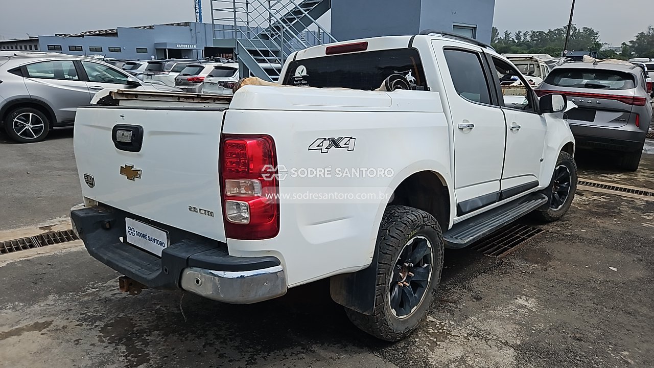 Chevrolet S10 HC - 2018/2018 — foto 4 de 12