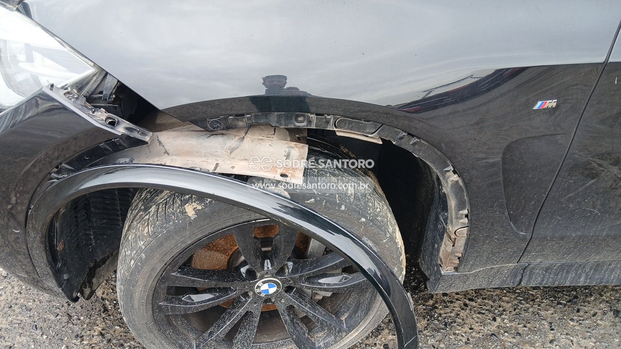 Bmw X5 M50d - 2015/2016 — foto 10 de 12