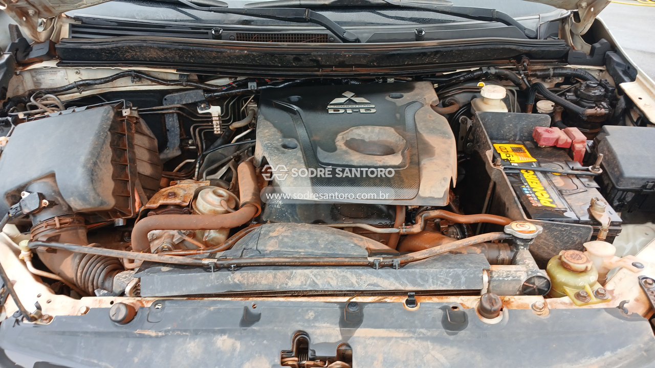 Mitsubishi L200 Triton Spo GL - 2021/2022 — foto 5 de 12