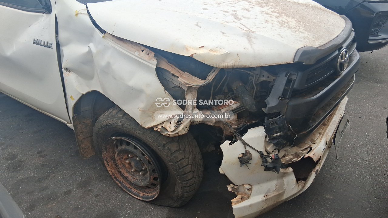 Toyota Hilux - 2022/2022 — foto 12 de 12