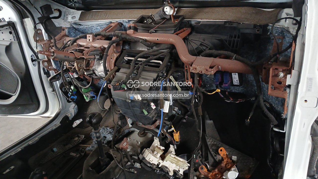 Fiat Cronos Drive 1.0 - 2024/2025 — foto 7 de 12