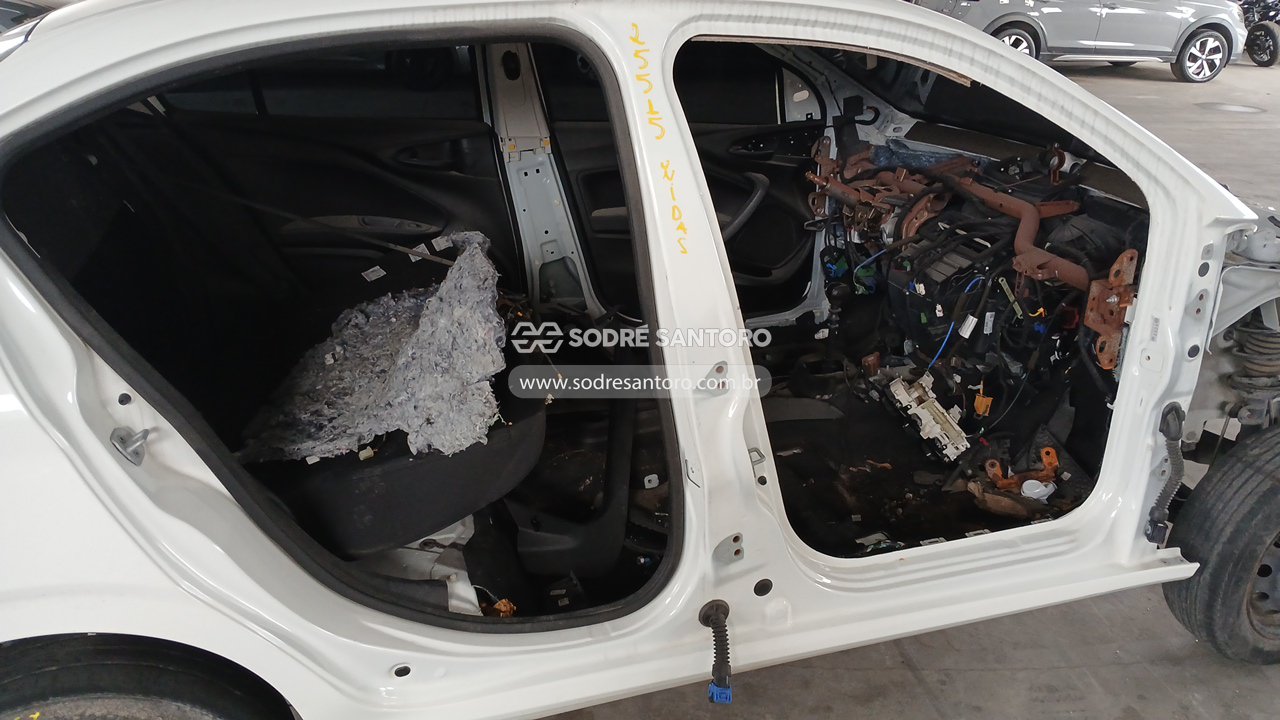 Fiat Cronos Drive 1.0 - 2024/2025 — foto 11 de 12