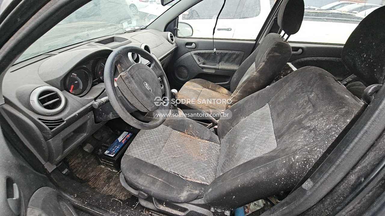 Ford Fiesta 1.6 Flex - 2010/2011 — foto 11 de 12