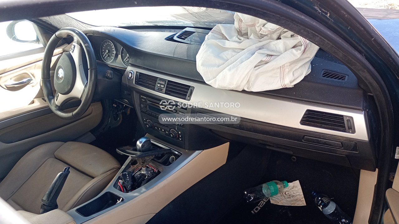 Bmw 320i - 2006/2007 — foto 10 de 12