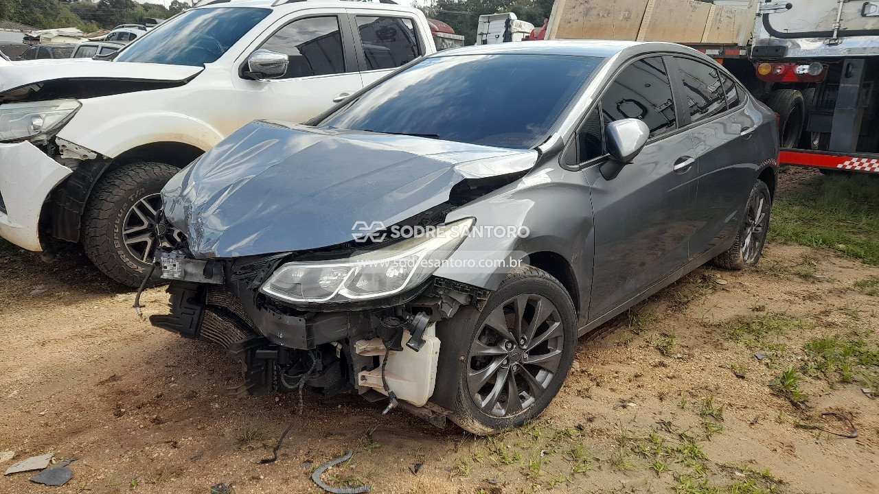 Chevrolet Cruze LT - 2018/2018 — foto 3 de 12