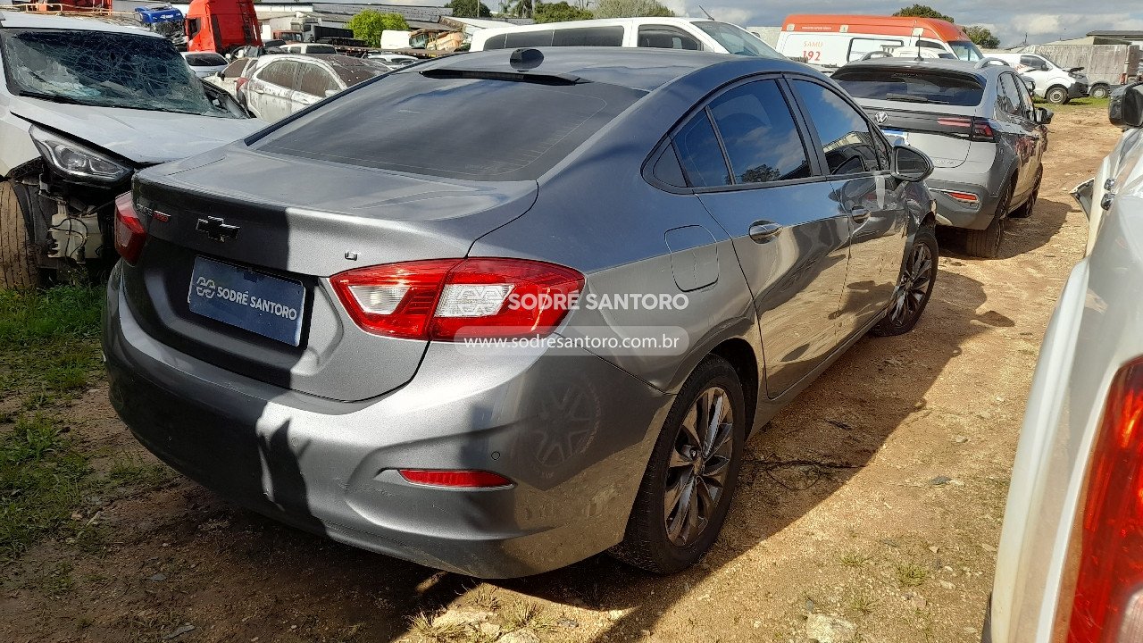 Chevrolet Cruze LT - 2018/2018 — foto 4 de 12