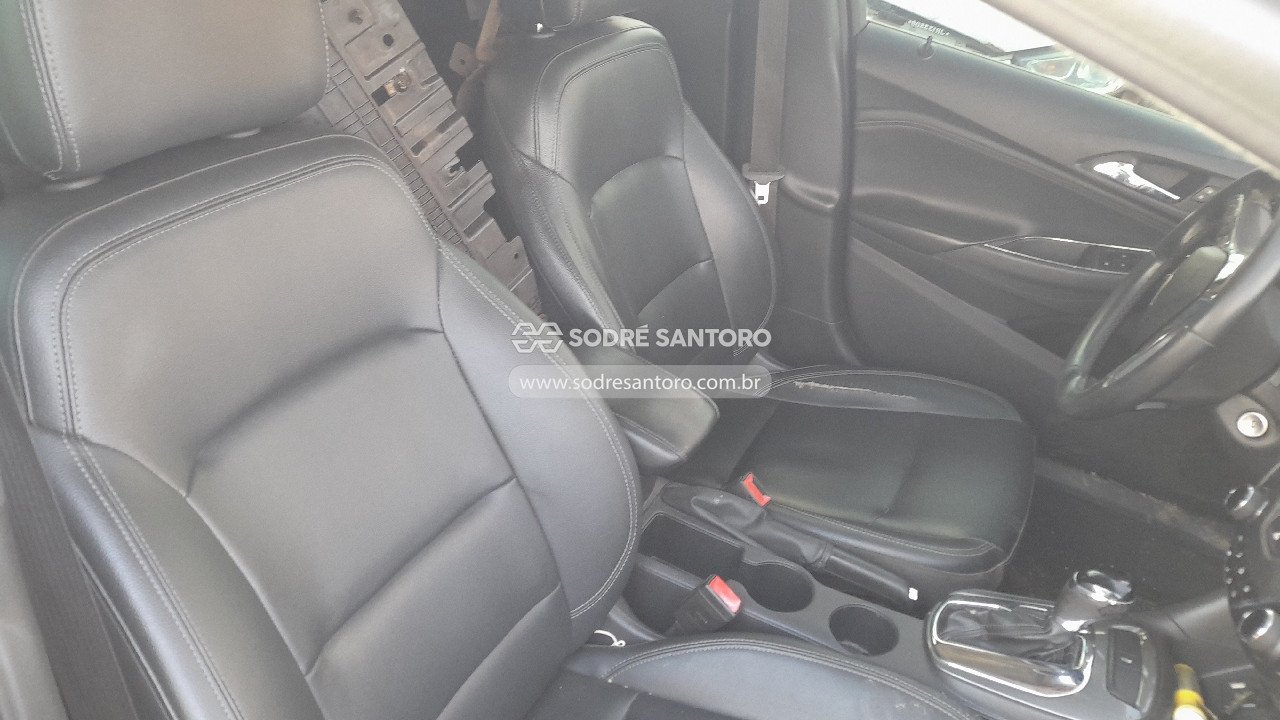 Chevrolet Cruze LT - 2018/2018 — foto 9 de 12