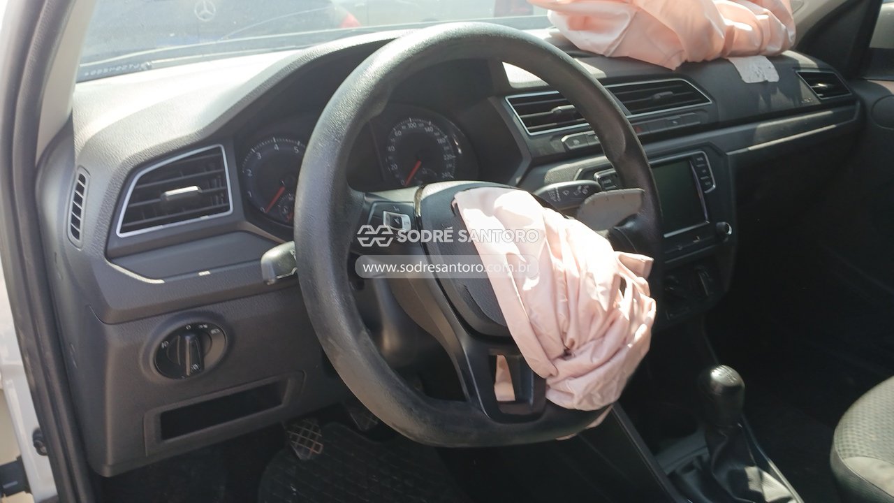 Volkswagen Voyage 1.6 Msi - 2019/2020 — foto 6 de 12