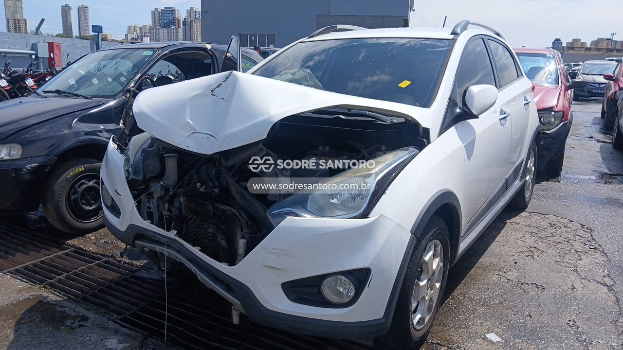 Hyundai Hb20x 1.6a Premi - 2015/2015 — foto 3 de 8
