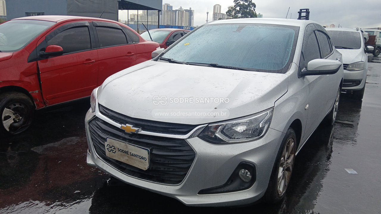Chevrolet Onix Plus 10tat Ltz - 2022/2023 — foto 3 de 7