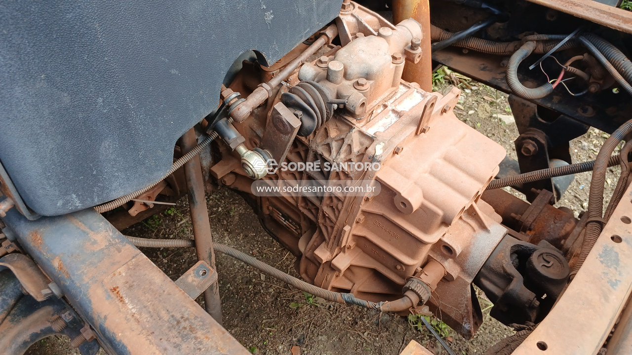 Ford Cargo 815 E - 2010/2011 — foto 6 de 12