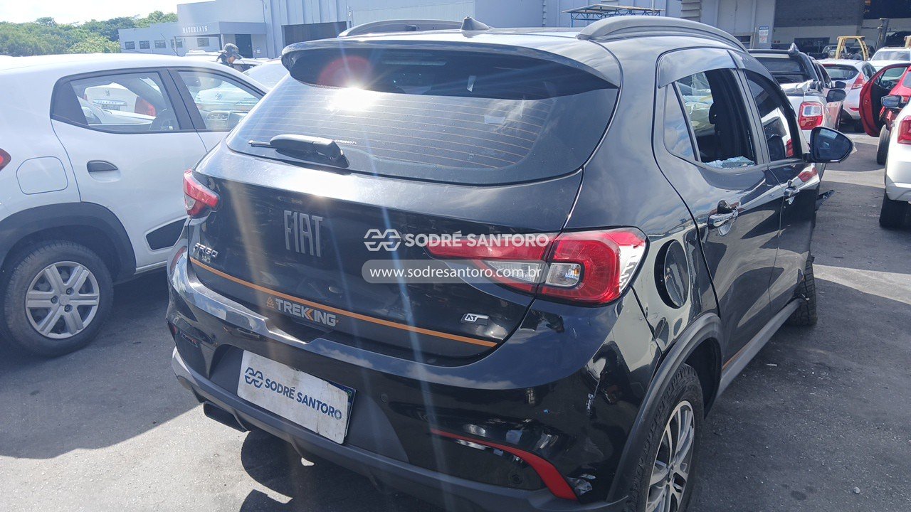Fiat Argo Trekking 1.3at - 2024/2025 — foto 4 de 9