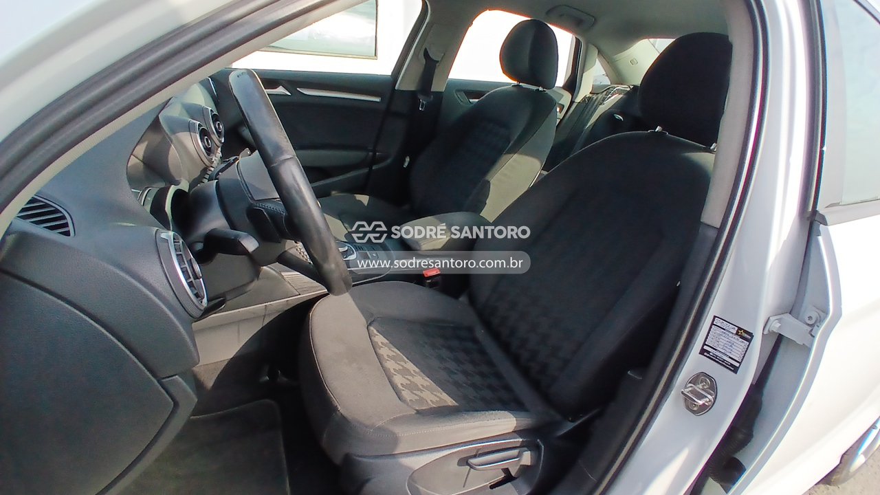 Audi A3 LM 150cv - 2015/2016 — foto 9 de 12