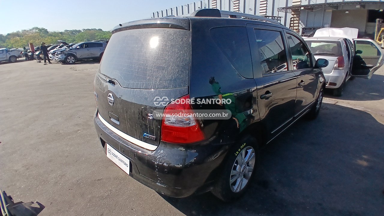 Nissan Livina 18s - 2013/2014 — foto 4 de 12