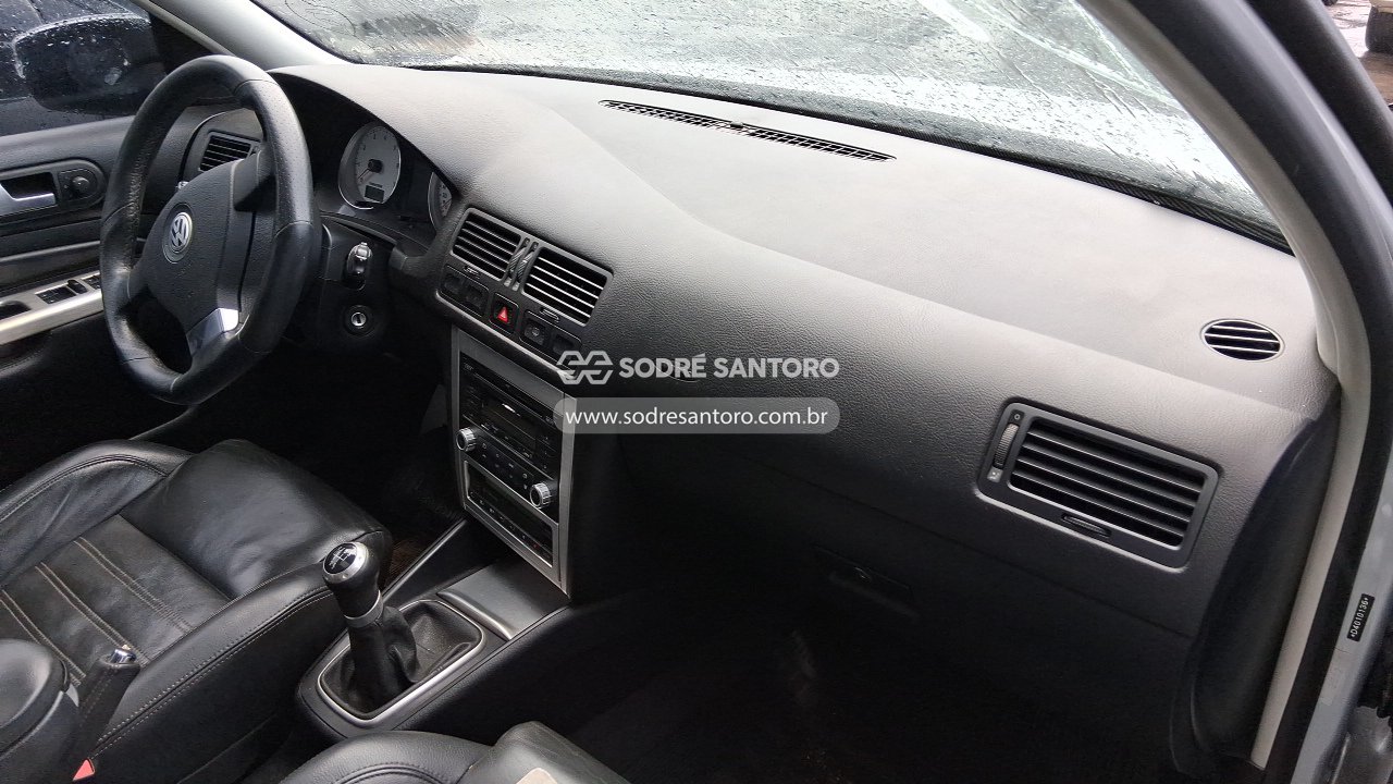 Volkswagen Golf 1.6 Sportline - 2012/2013 — foto 7 de 9