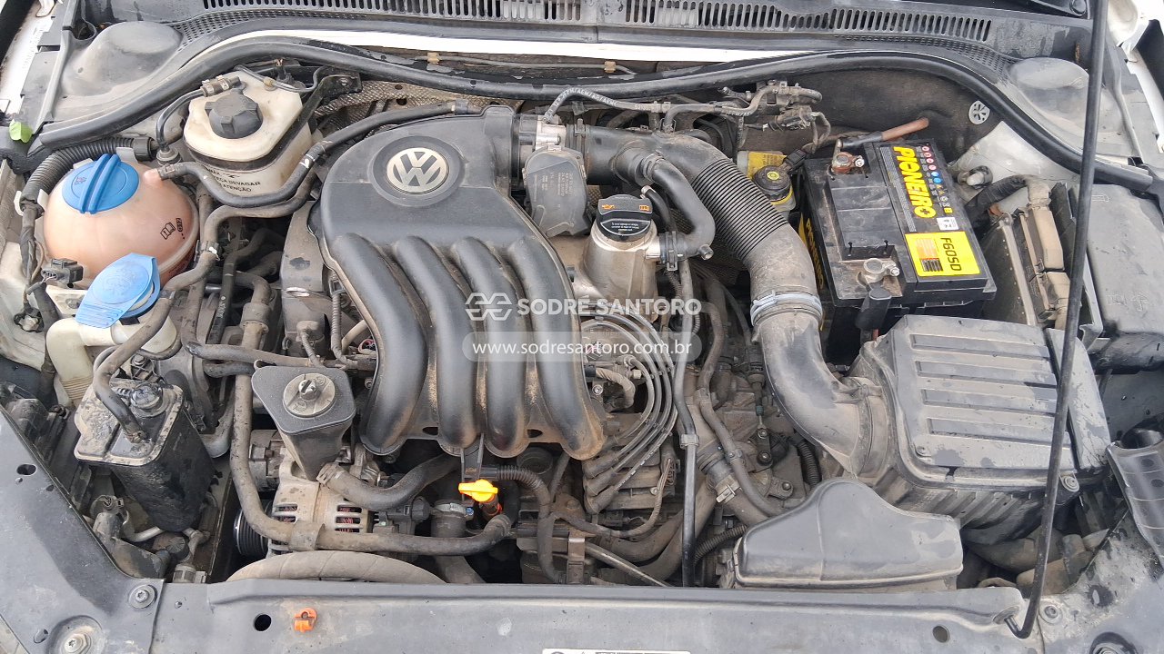Volkswagen Jetta 2.0 - 2012/2013 — foto 5 de 12