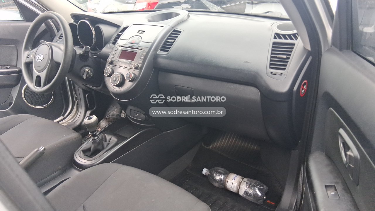 Kia Motors Soul EX 1.6 FF MT - 2011/2012 — foto 8 de 12
