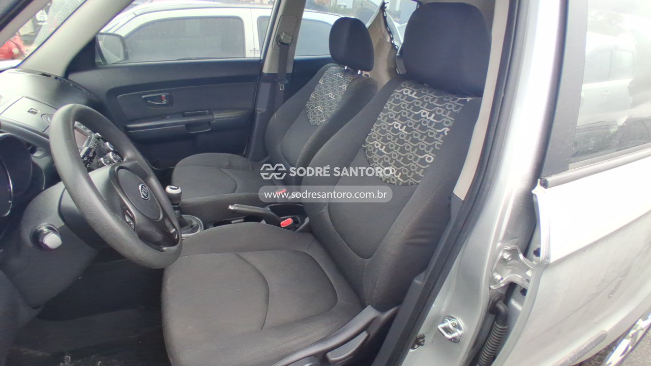 Kia Motors Soul EX 1.6 FF MT - 2011/2012 — foto 9 de 12