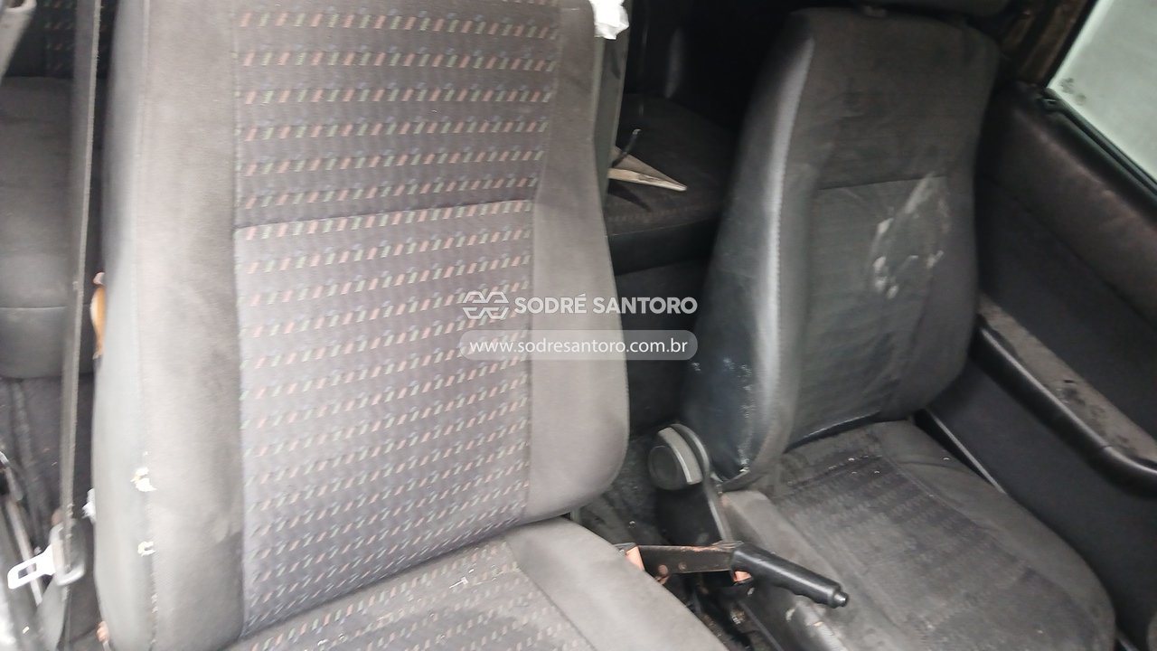 Volkswagen Gol 1.0 - 2004/2004 — foto 8 de 12