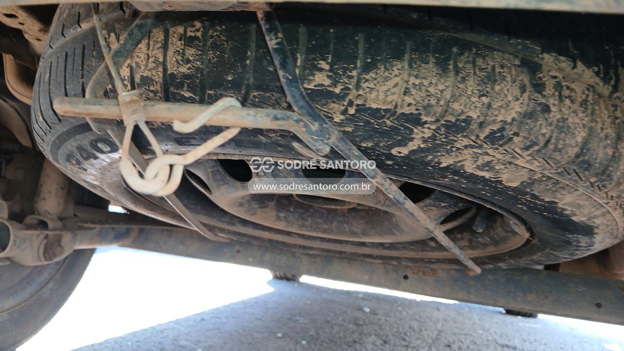 Ford KA - 2011/2012 — foto 9 de 11