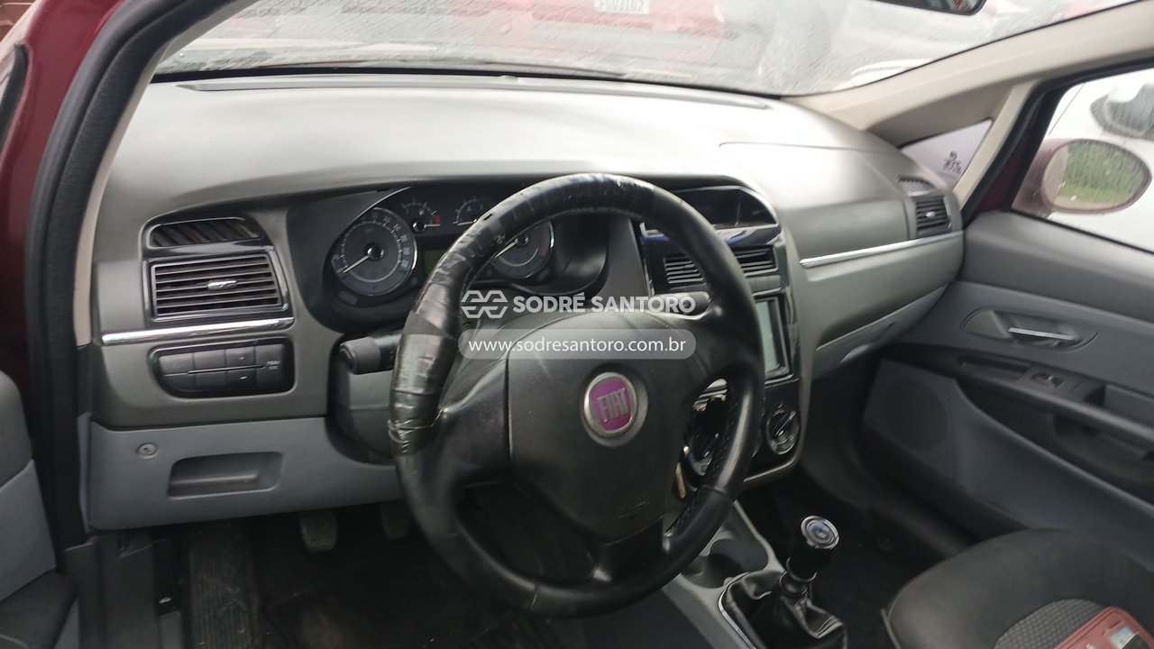 Fiat Linea LX 1.8 - 2011/2011 — foto 6 de 12