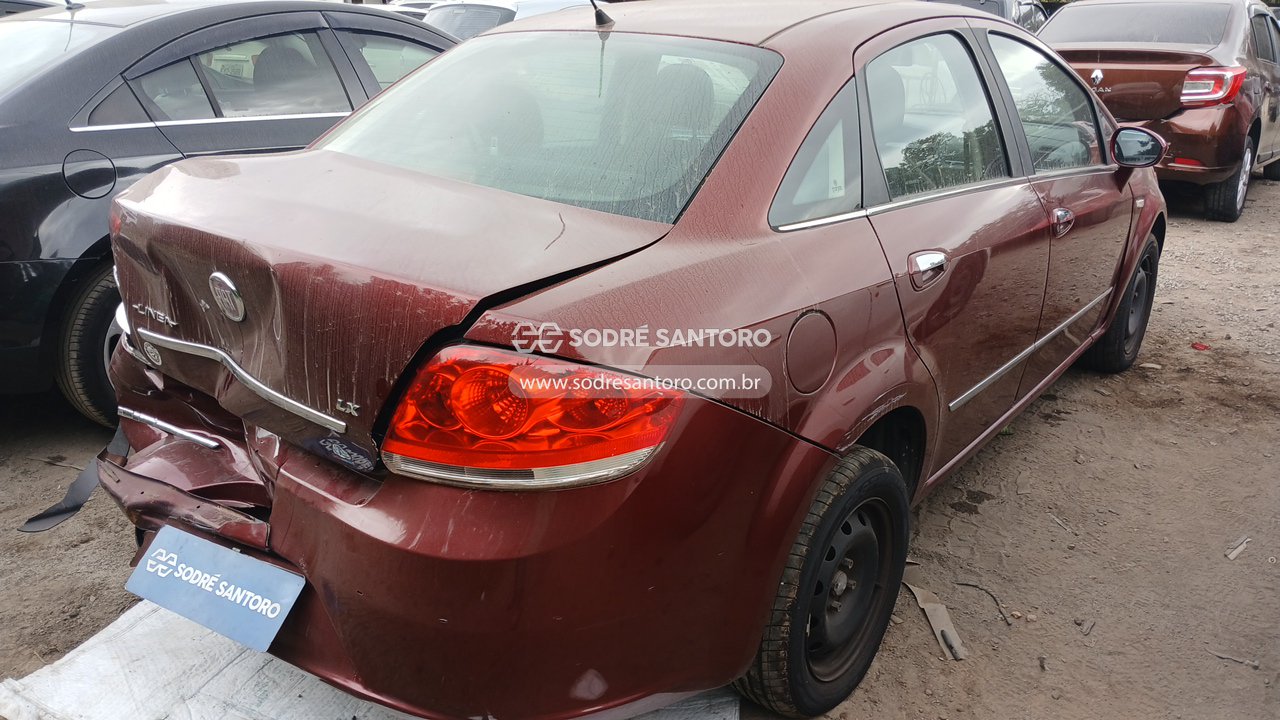 Fiat Linea LX 1.8 - 2011/2011 — foto 12 de 12