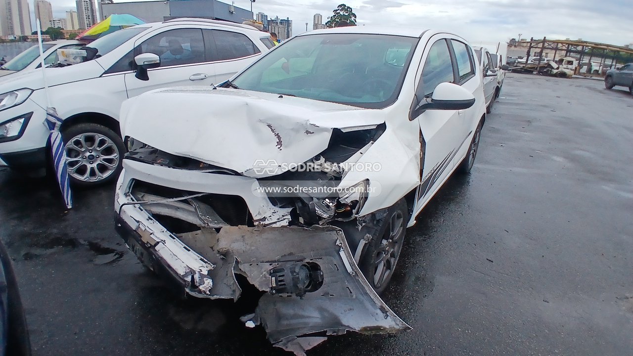 Chevrolet Sonic 16mh Ltz EF - 2013/2014 — foto 3 de 12