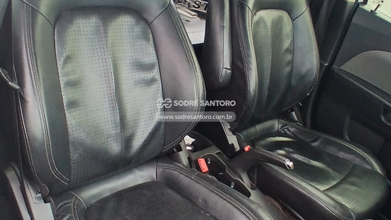 Chevrolet Sonic 16mh Ltz EF - 2013/2014 — foto 8 de 12
