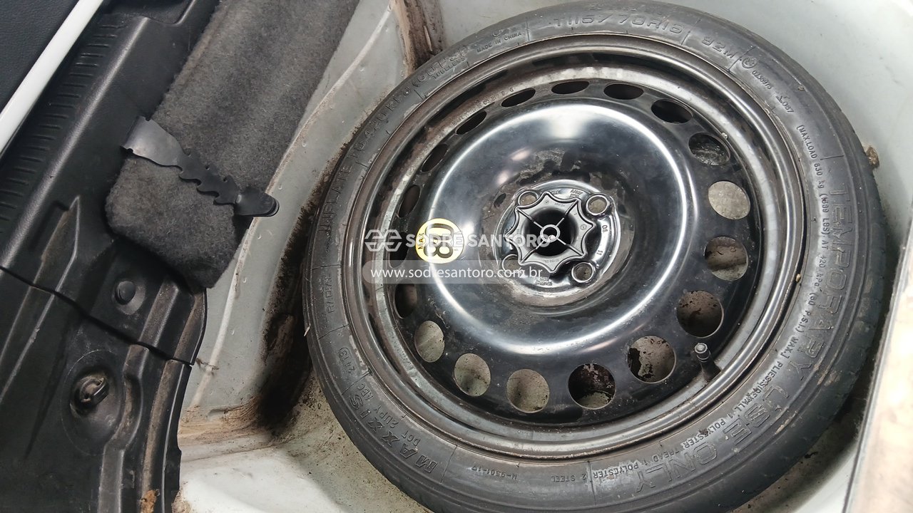 Chevrolet Sonic 16mh Ltz EF - 2013/2014 — foto 9 de 12