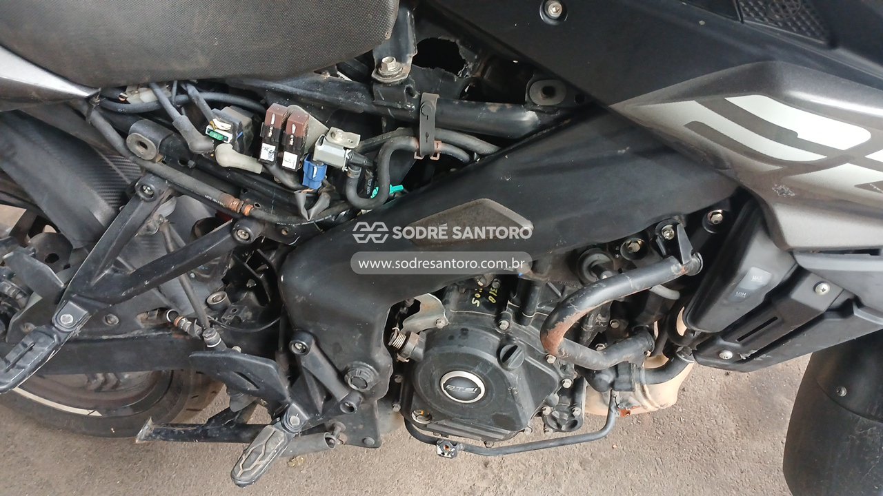 Bajaj Dominar D200 - 2023/2023 — foto 5 de 12