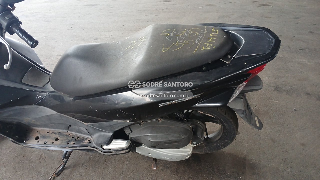 Honda Pcx 150 - 2016/2016 — foto 8 de 11