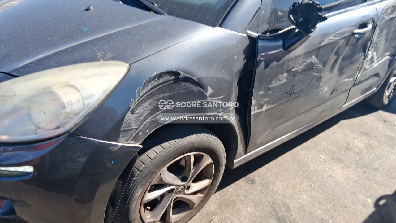 Citroen C3 Ptech M Tend - 2016/2017 — foto 11 de 12