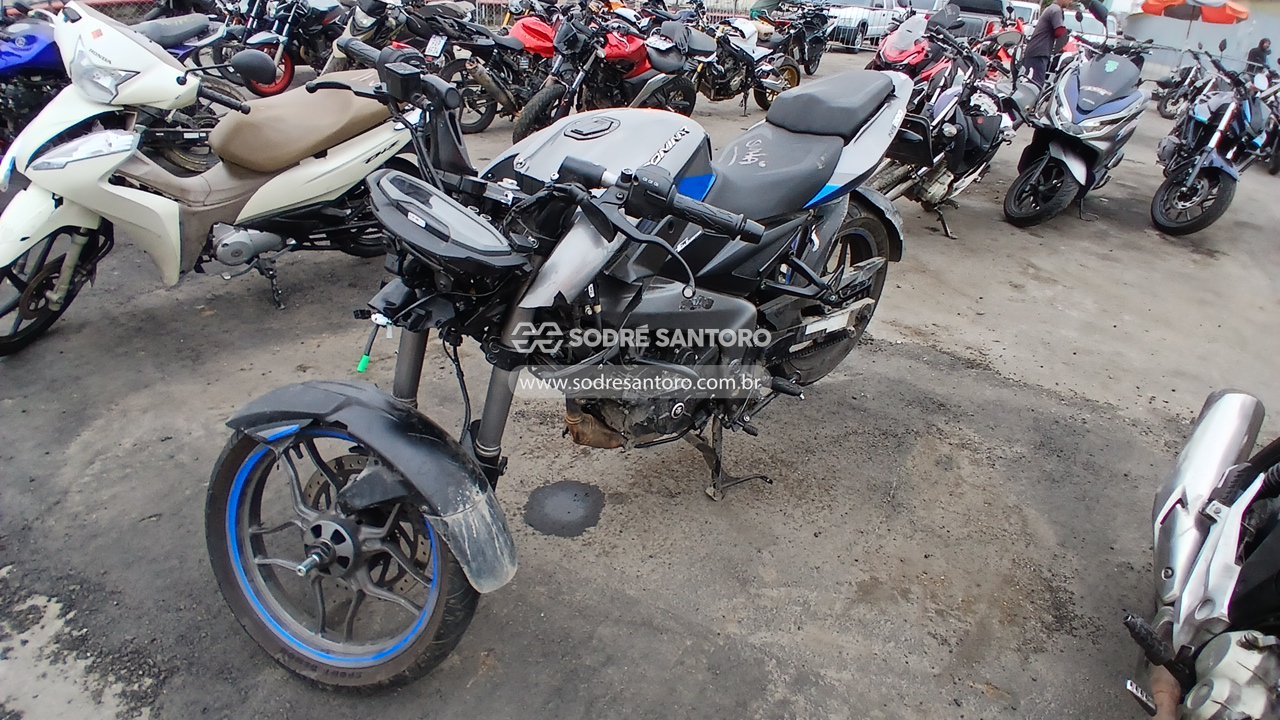 Bajaj Dominar NS 200 - 2025/2026 — foto 3 de 10
