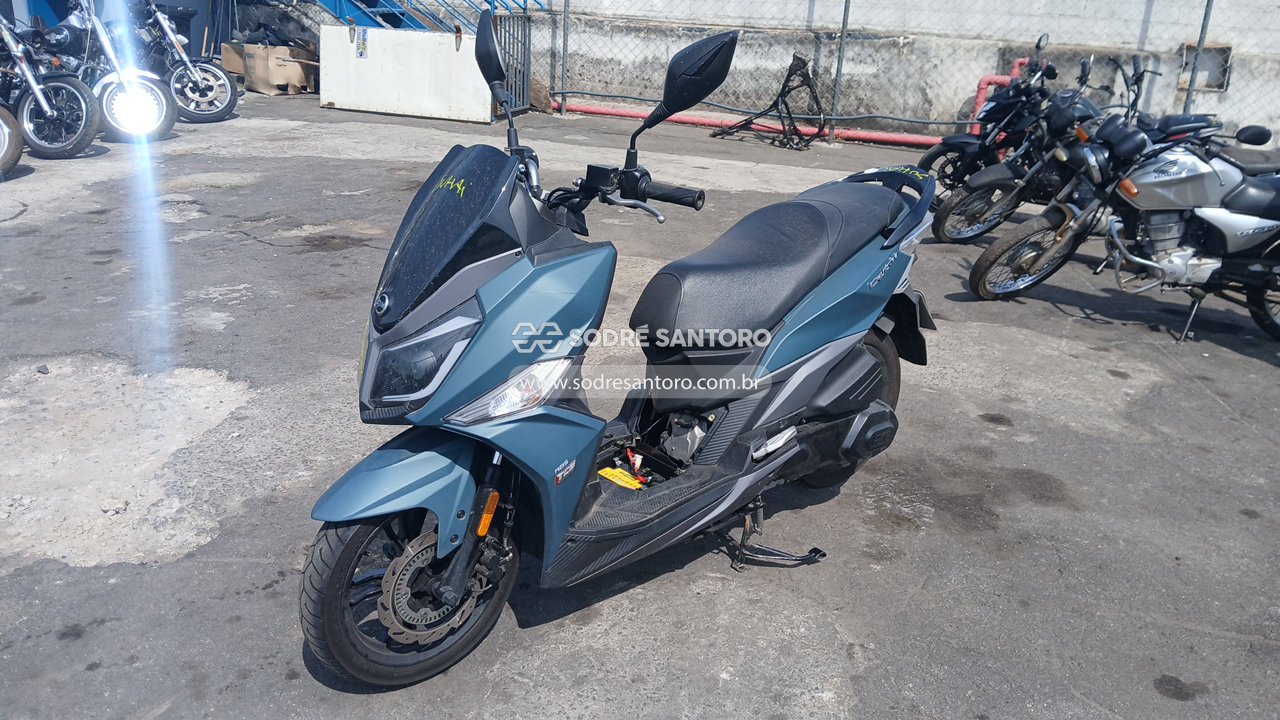 Dafra Cruisym 150 Abs - 2025/2025 — foto 3 de 9