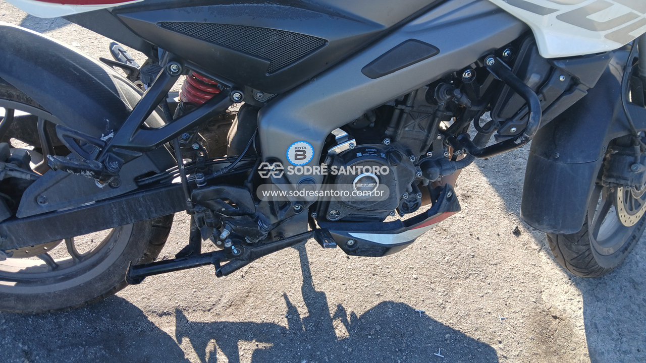 Bajaj Dominar Ns200 - 2025/2026 — foto 5 de 8